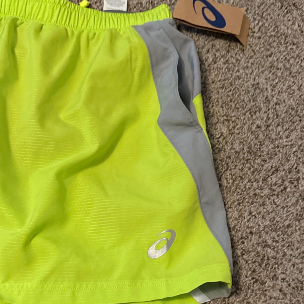 ASICS Men's Neon Green and Gray Athletic Shorts NWT - Picture 7 of 8